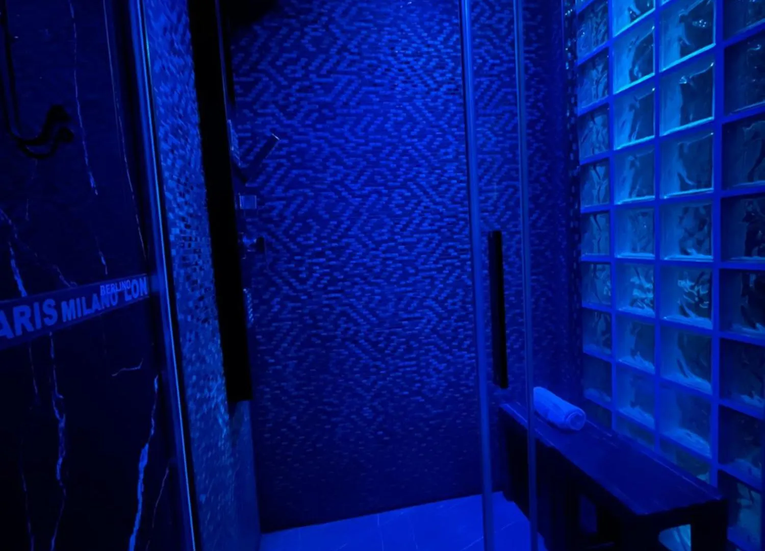 The Spa Suite contacts